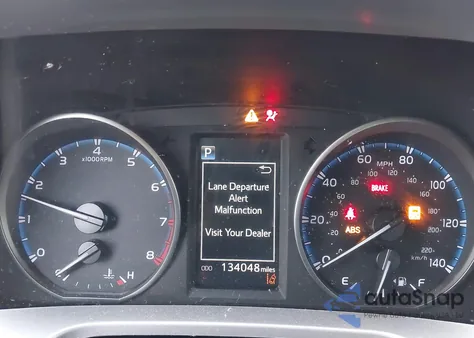 2018 Toyota Rav4 Le z USA, uszkodzony, nr VIN JTMBFREV9JD231764